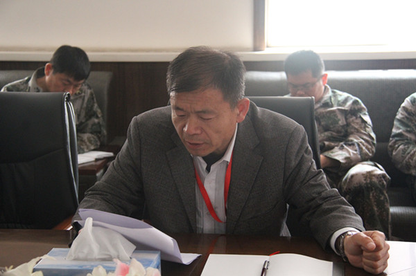 我校召开2016年度安全稳定工作会议