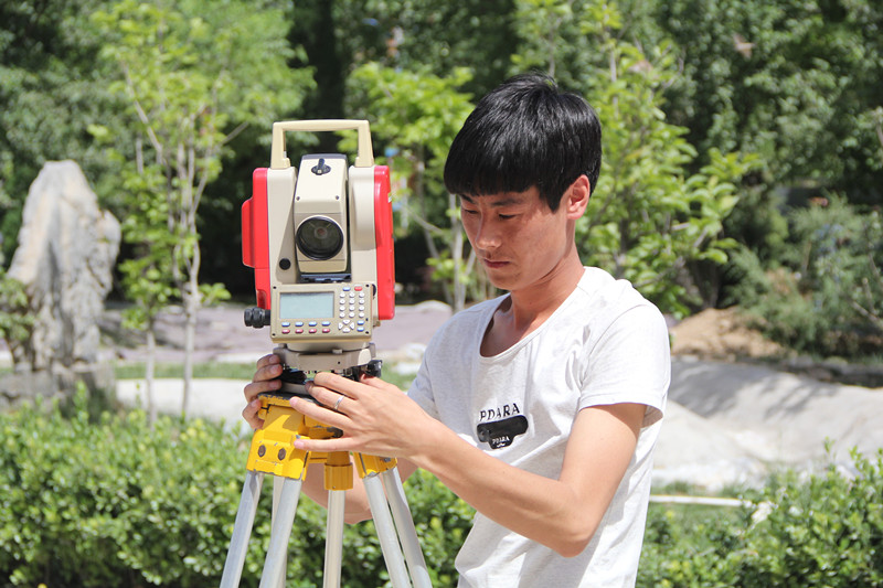 我校成功举办第四届测量技能大赛