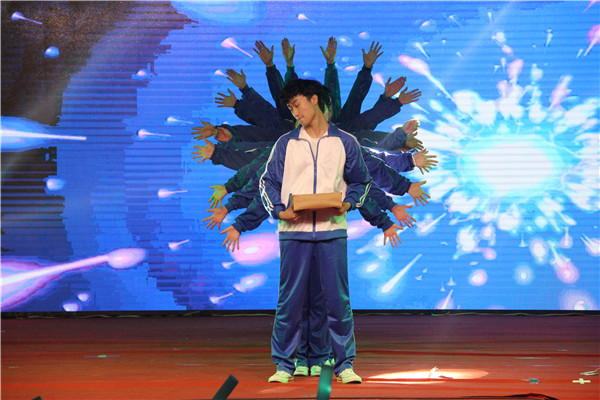 向远方  再出发——我校隆重举行2019届毕业生晚会