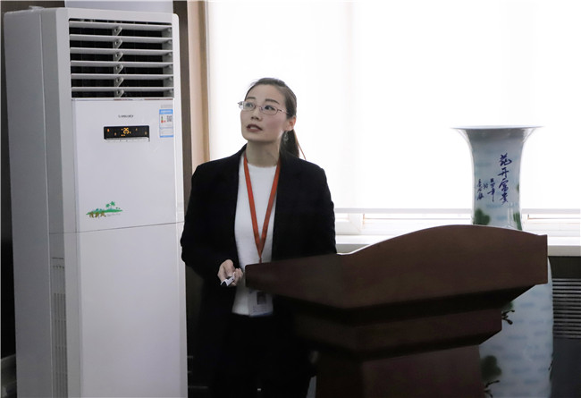 省教育厅专接本专业评审专家组莅临我校检查评审工作