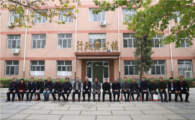 省教育厅专接本专业评审专家组莅临我校检查评审工作