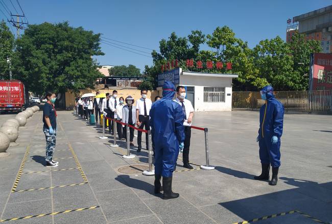 我校组织开展第二次复学复课疫情防控模拟演练