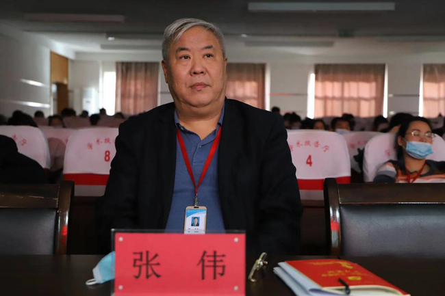 学深悟透 思想先行--- 我校举行《习近平总书记教育重要论述讲义》 使用培训