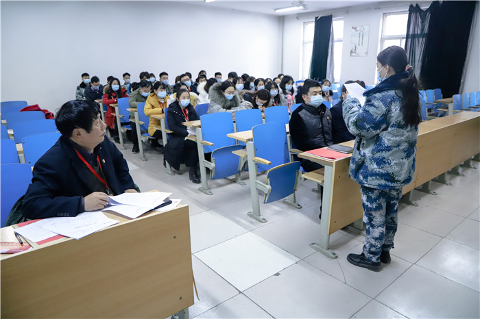 高举旗帜 把握方向 开创党建工作新局面推动我校健康快速发展 ---我校召开第一次党员大会