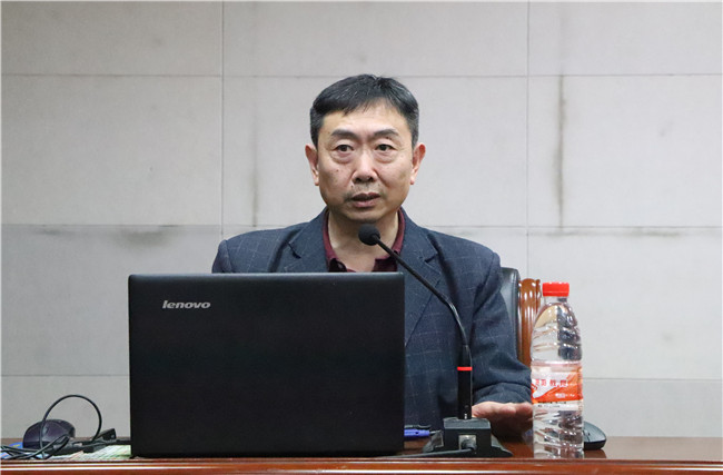 提升科研创新能力 激发科研内生动力——我校召开“科研的六个关卡”专题讲座