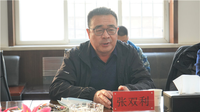 王乐修京簧竹木雕刻技能大师工作室揭牌仪式在我校举行