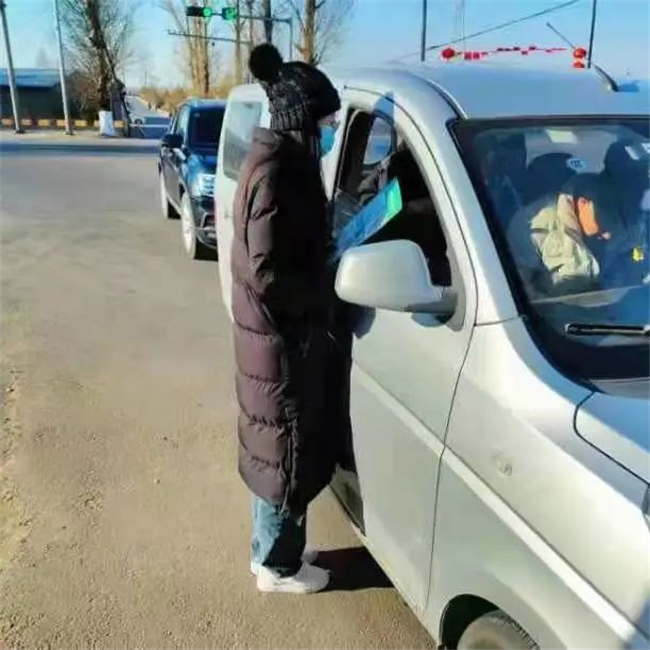 冰雪之约 冬奥有我——我校学子积极参与志愿服务 为北京冬奥会加油助力