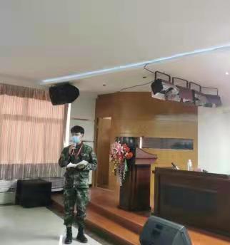 威廉体育williamhill召开学工周例会