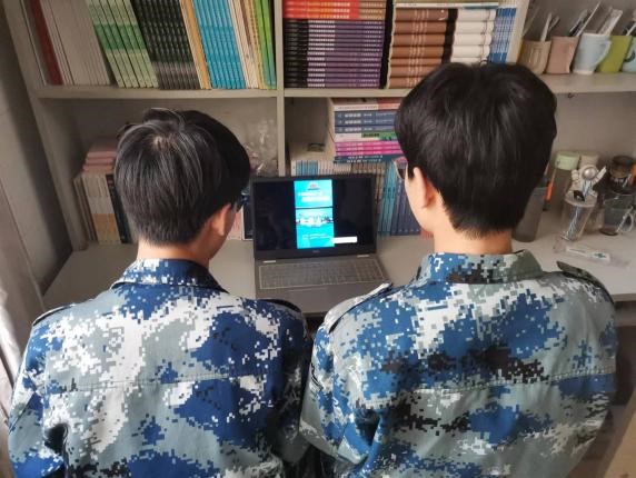 国家安全 你我有责 ——威廉体育williamhill组织学生线上观看国家安全教育视频