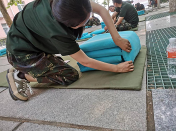 威廉体育williamhill开展“传帮带”式新入职辅导员培训day5