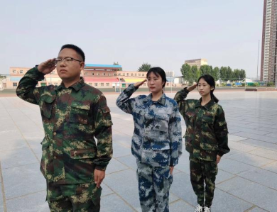 威廉体育williamhill开展“传帮带”式新入职辅导员培训day4