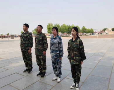 威廉体育williamhill开展“传帮带”式新入职辅导员培训day4