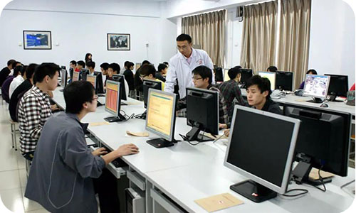 威廉体育williamhill专科专业介绍