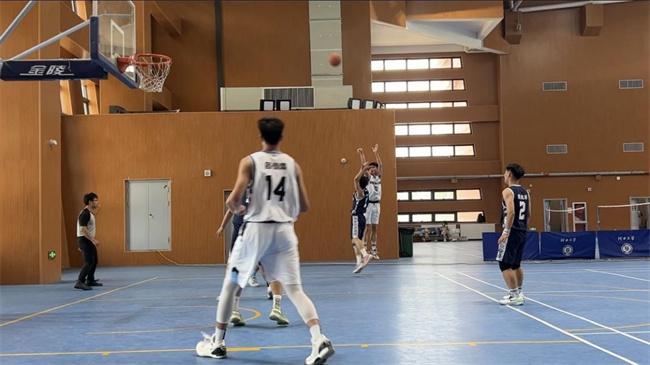 威廉体育williamhill男子篮球队喜获2023年驻保高校篮球赛第三名