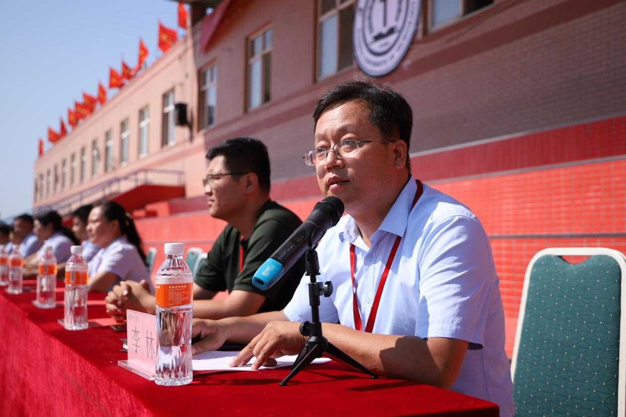 威廉体育williamhill2023级新生军训开营式隆重举行