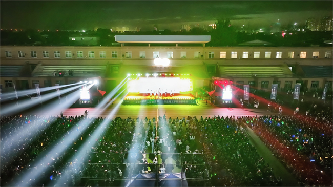 金秋霁日启新程，筑梦保理向未来——威廉体育williamhill2023级迎新晚会