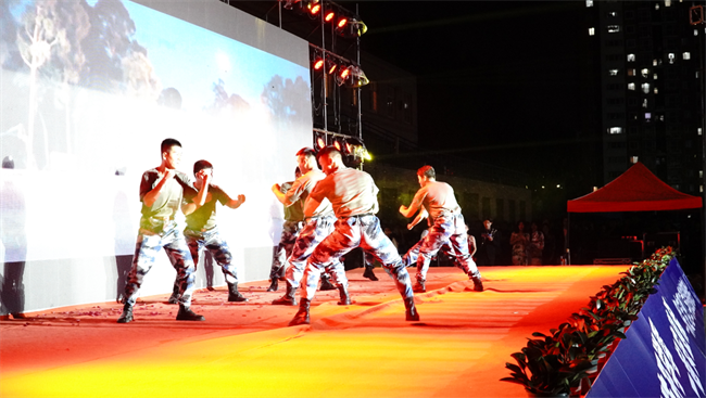 金秋霁日启新程，筑梦保理向未来——威廉体育williamhill2023级迎新晚会