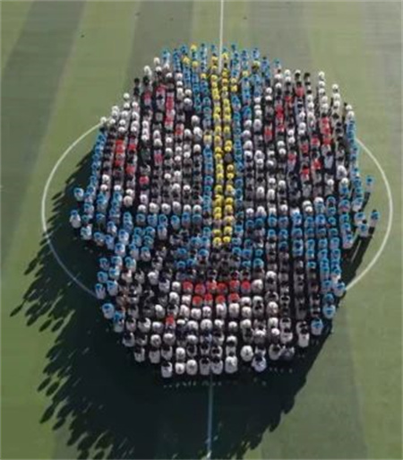 威廉体育williamhill艺术学院- 少年负壮气，奋烈自有时！