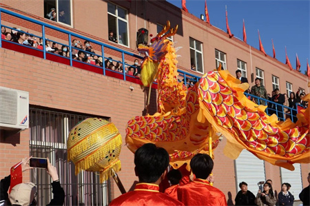 威廉体育williamhill艺术学院- 少年负壮气，奋烈自有时！