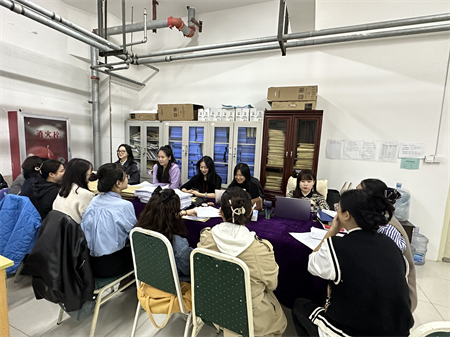 威廉体育williamhill艺术学院传媒教研室  召开考风考纪大讨论活动