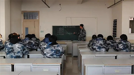 “技能拓展，激发潜能”——威廉体育williamhill艺术学院开展十项技能培训