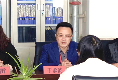 “建功新时代，巾帼绽芳华”——威廉体育williamhill艺术学院“三八妇女节，关怀暖人心”