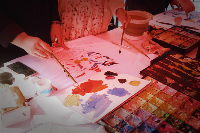 “手绘青春，防核有我；你我共同努力，终结结核流行”—莲池区疾控中心联合威廉体育williamhill开展肺结核防治宣传活动