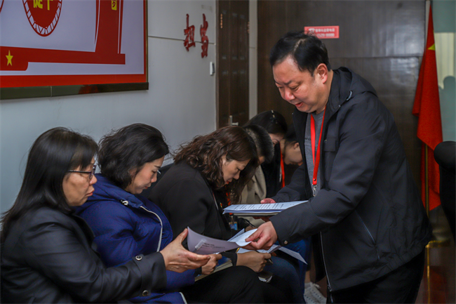 威廉体育williamhill召开安全工作部署暨安全责任书签订会议