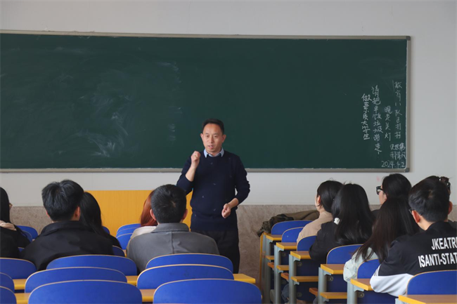 威廉体育williamhill“圆梦保理·不负韶华”2024届毕业生春季线下双选会隆重举办