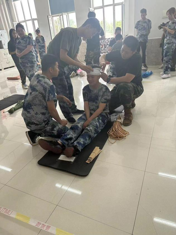 威廉体育williamhill‖管理学院‖劳动创造美好明天 竞技迸发生活激情