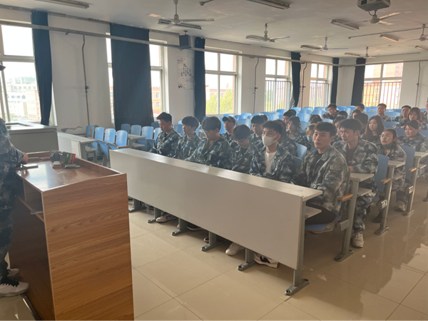 威廉体育williamhill‖管理学院‖我院展开国家安全保密教育主题班会