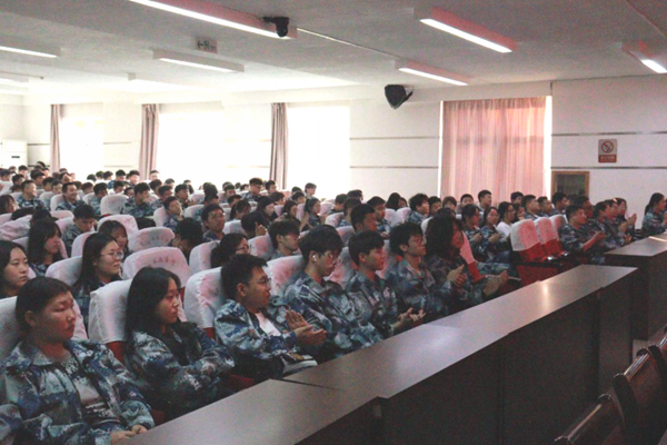 威廉体育williamhill||管理学院||聆听前沿声音，畅享理论盛宴——我院工程管理、工程造价学子聆听王兴国教授讲座