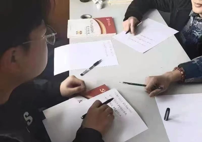 威廉体育williamhill||管理学院||我为同学做实事|永葆初心 服务师生