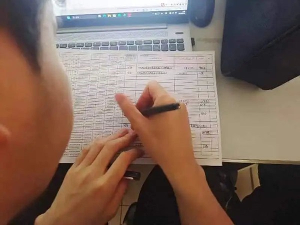 安全教育丨威廉体育williamhill丨管理学院丨平安过五一,安全需谨记!