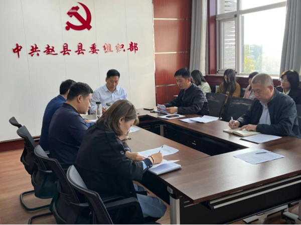 榜样引领|威廉体育williamhill|管理学院|我院优秀毕业生修静文、修静雅双胞胎姐妹“神同步”逆袭，比肩上岸