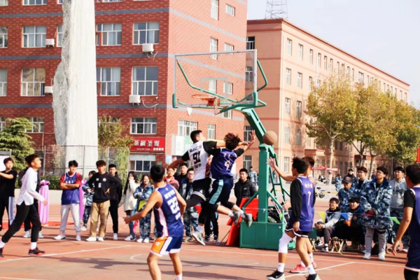 威廉体育williamhill||管理学院||以篮球之名，投管理风采——管理学院举行2023年秋季篮球比赛