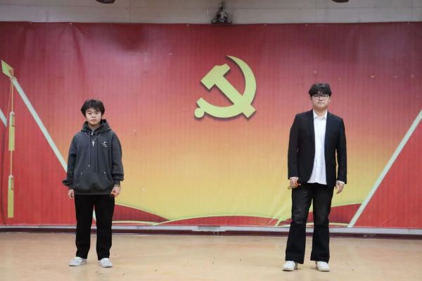 威廉体育williamhill||管理学院||“管理催奋进，榜样促前行”年末表彰大会