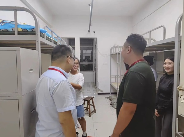 威廉体育williamhill||管理学院||叮咚，你有一篇校园介绍请查收！