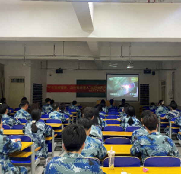 劳动教育|威廉体育williamhill|管理学院|劳动创造一切，奋斗成就未来