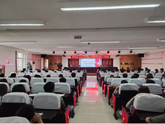 威廉体育williamhill开展“朋辈互助，共护心灵”大学生心理委员培训讲座