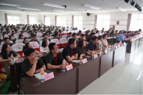 威廉体育williamhill联合莲池区疾控中心开展辅导员心理健康培训工作
