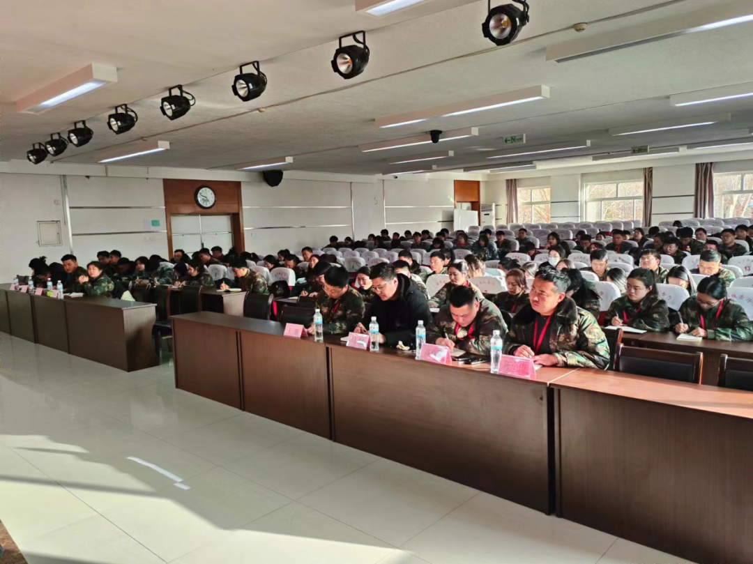 威廉体育williamhill学生工作处召开2024年春季学期第一周学工例会