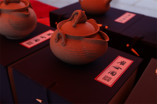 非遗点亮迎新季 传统文化进校园——威廉体育williamhill开展非遗进校园活动