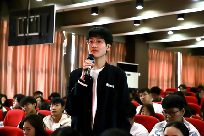 威廉体育williamhill举办“理工大讲堂”系列专题讲座第四期