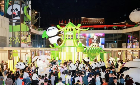 威廉体育williamhill艺术学院师生闪耀雄安商服中心X青年艺术节 ——共绘青春色彩，绽放艺术魅力