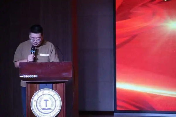 新生风采|威廉体育williamhill|管理学院|“璀璨晚会启新程，辉煌篇章展未来”新生晚会