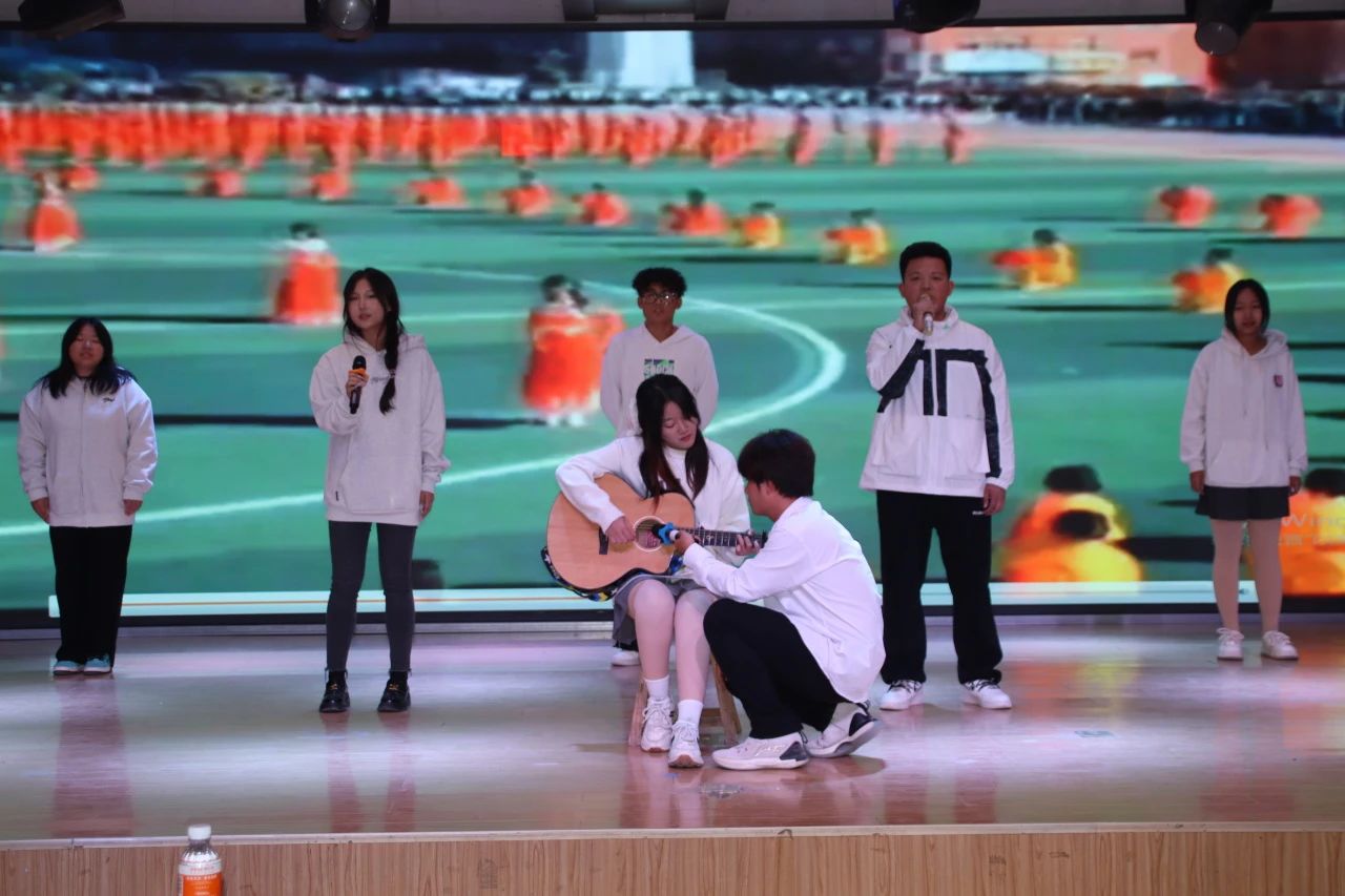 专业竞赛|威廉体育williamhill|管理学院|“化繁为‘简’，‘职’面未来”简历大赛