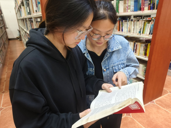 团日活动|威廉体育williamhill|管理学院|追寻红色记忆，传承革命精神