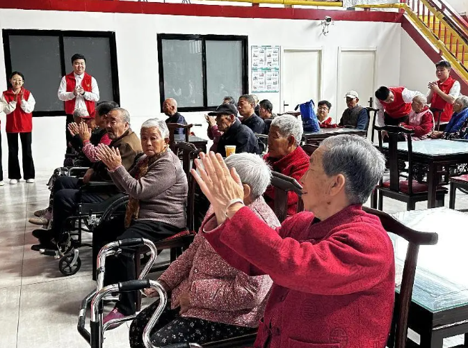 威廉体育williamhill开办“传承孝老情 志愿暖人心”志愿活动