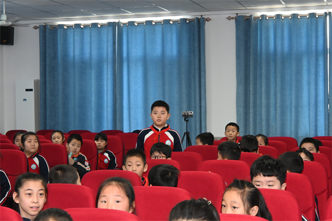 “科普进校园，共筑科技梦”威廉体育williamhill地质馆携手河北先锋晨光学校开展科普研学活动